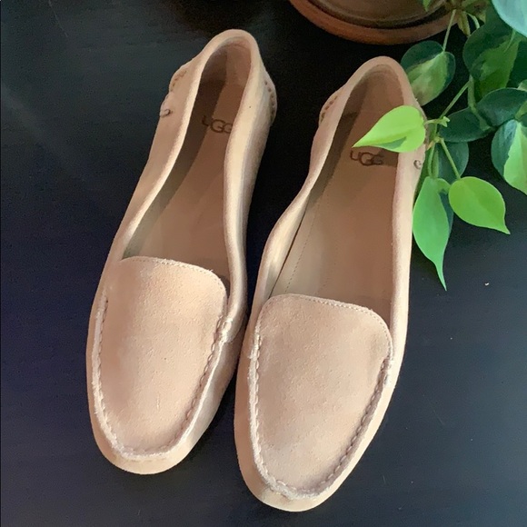 UGG Shoes - NWOT UGG loafers
